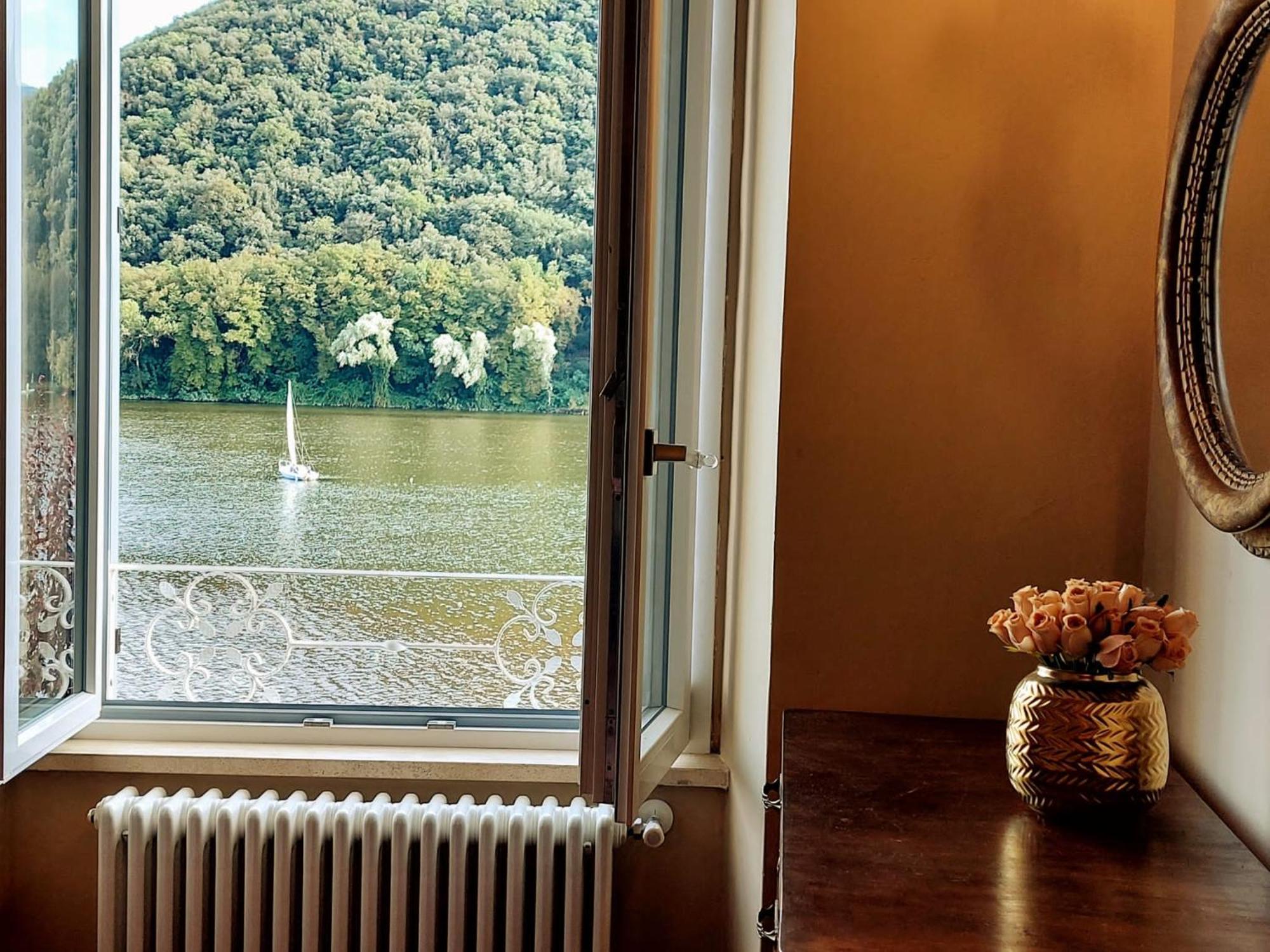 Le Finestre Sul Lago بيديلوكو المظهر الخارجي الصورة